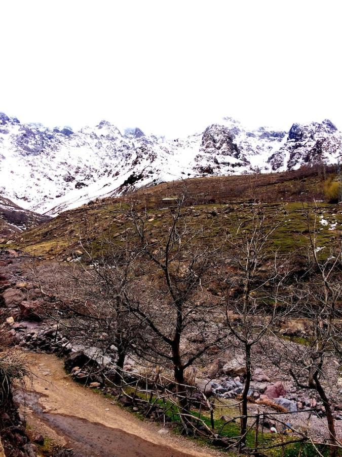 Gite Entre Les Vallees Tacheddirt 외부 사진